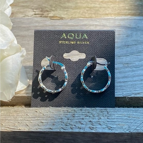 NWT AQUA STERLING SILVER CHAIN EFFECT HOOP EARRINGS - Picture 5 of 7
